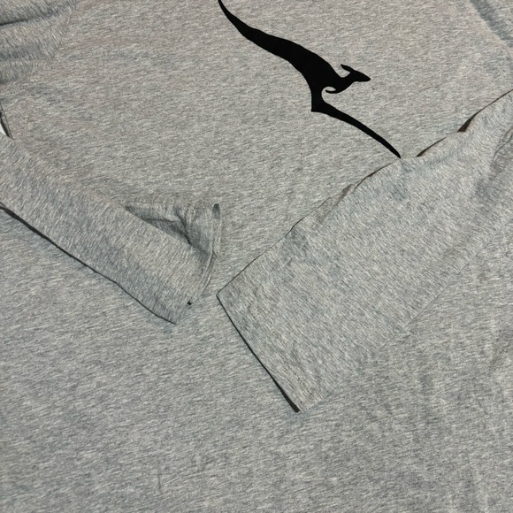 Peter Morrissey Qantas t shirt - Picture 2 of 6